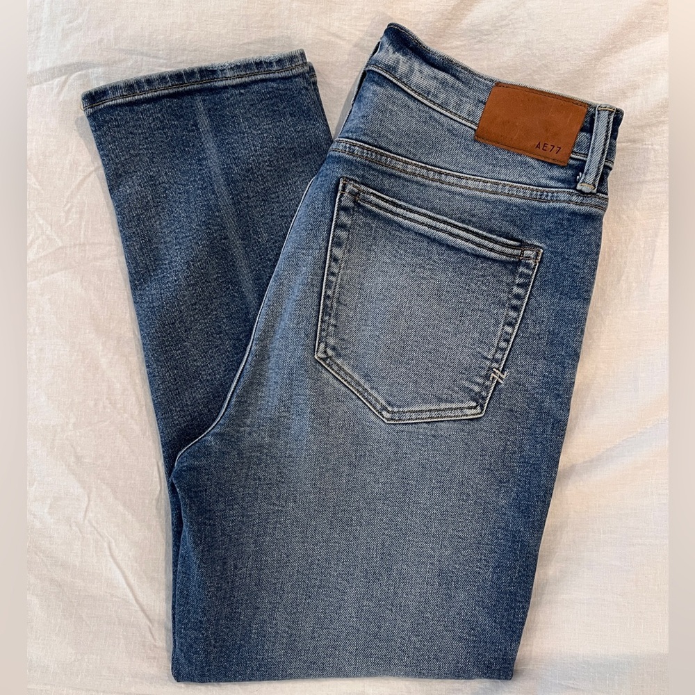 NWT: AE77 Premium Jeans - size 10 “Mom Jean,” high waist, ankle length.